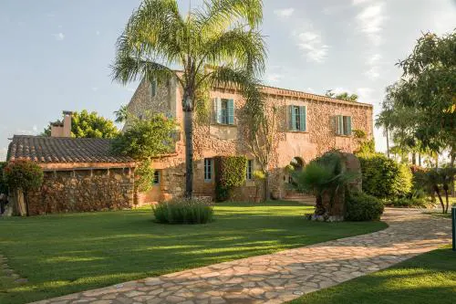 Reserva Rotana Golf Resort