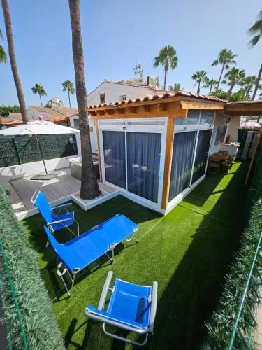 Chalet Luxury with privacy and Jacuzzi By Canarias prime homes