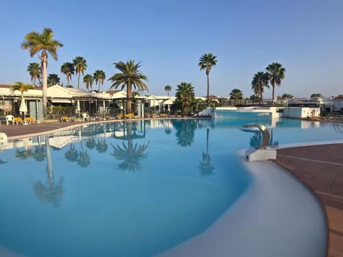 Europe Sun Bungalow 1