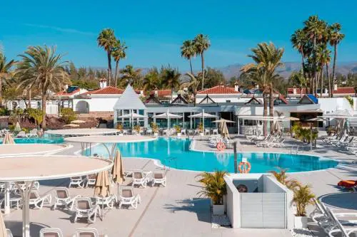 Hotel LIVVO Dunagolf Suites
