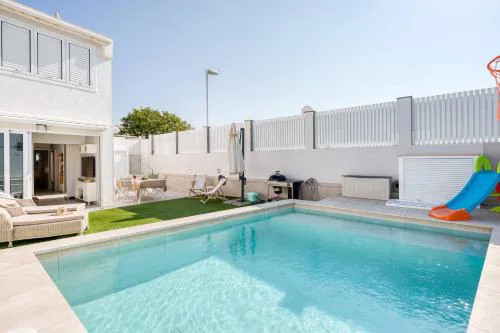La Dolce Vita - Villa familiar con piscina privada