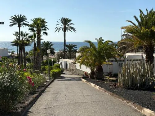 Terraced 2 bedroom beach rental