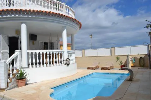 Villa Time For Us by Maspalomas Holiday Villas