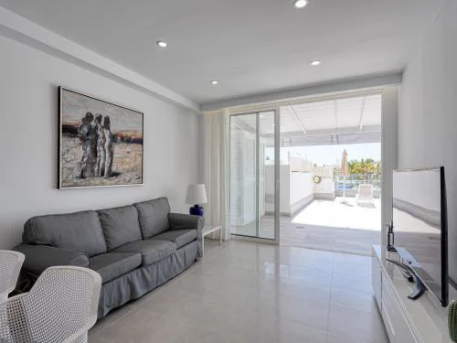 Apartment in Playa de Mogán with Sea Views