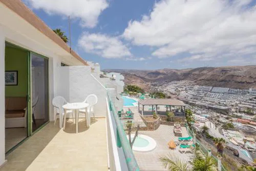 Paradise Hill - Terrace & Seaviews