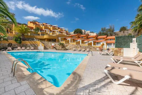 Apartamentos Punta Marina by LIVVO