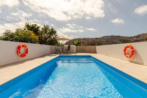 Casa Marjoes - 2 Villas - BBQ - Communal Pool