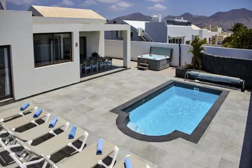 205 - Casa Santuario By Villas Now Ltd