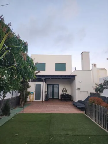 Casa Luz 143, Residencial el Pueblito