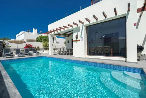Casa Piscina