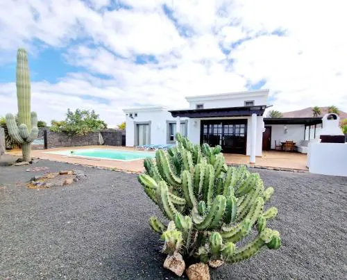Casa Vacacional Anna, piscina privada climatizada