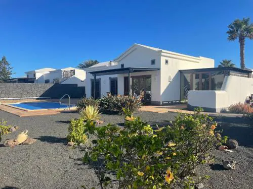 Faro Park Villa Bella heated Pool