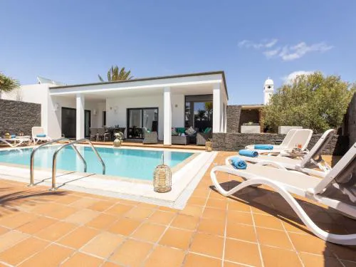 Holiday Home Mamma Mia B Luxus-Villen by Interhome