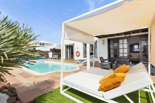 Home2Book Private Villa with Pool, Playa Blanca