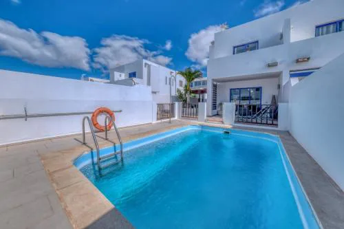 Playa Blanca Sunset - Private pool and BBQ By Lanzarote Vacation Homes