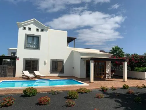 VILLA AGUAMARINA 52