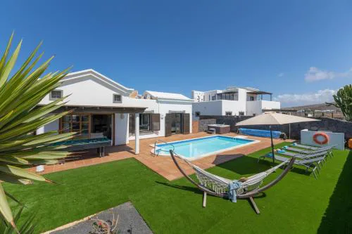 Villa Ambar Cherry