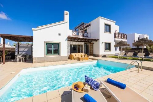 Villa Dacil
