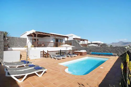 Villa Jeamir I