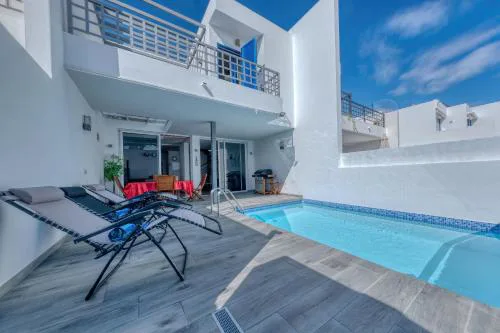 Villa Mariña- Heated pool
