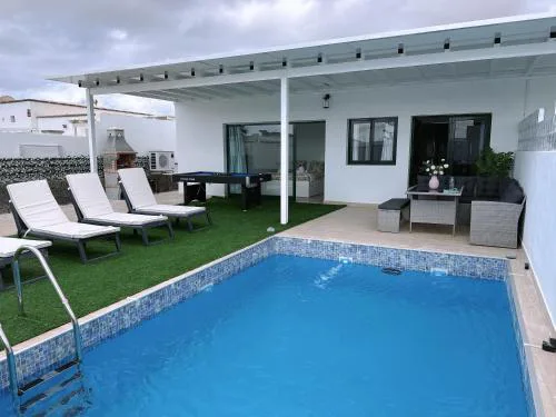 Villa Mike