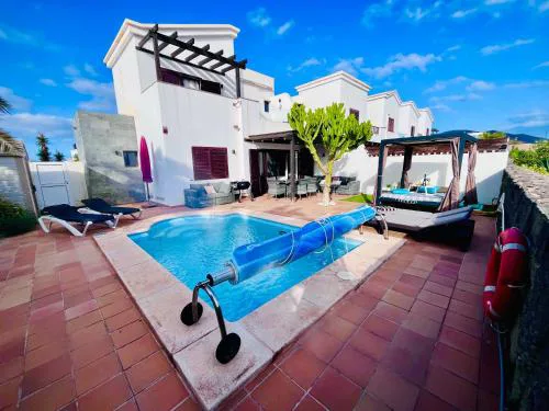 Villa Nillos