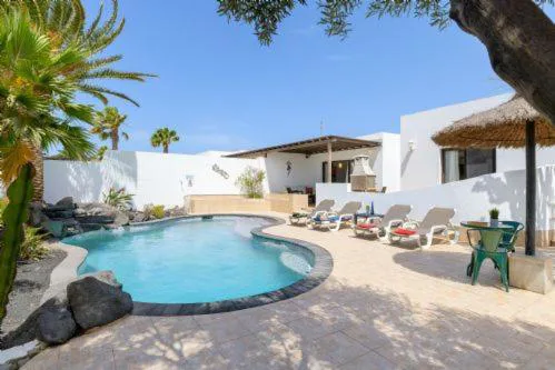 Villa Primera
