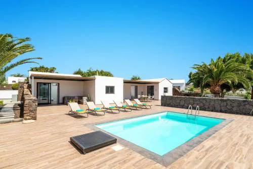 Villa Taiga by Villa Plus