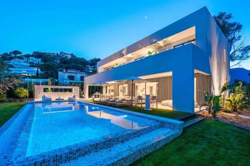 Gotmar Beach by Balearic Villas