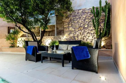 Historic Pollensa Townhouse Casa Roca Horta 4 Bedrooms