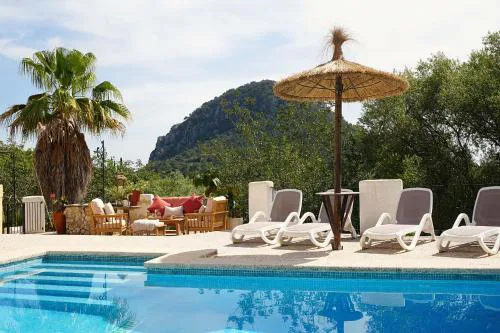 Villa La Coma by Sealand Villas