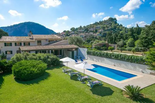 Villa LLOBINER