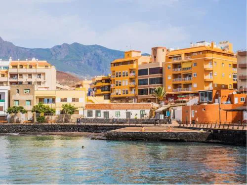 Live Puertito de Guimar cerca del Mar