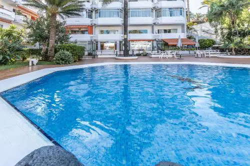 Charming Apt Puerto Cruz, Terrace & Pool Access