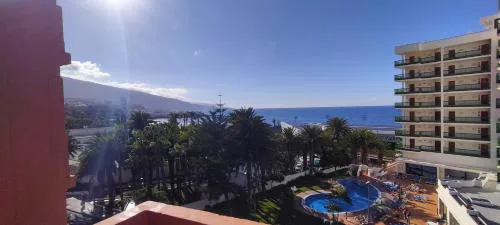 Full appt with seaview & swimming pool - Melchor Luz