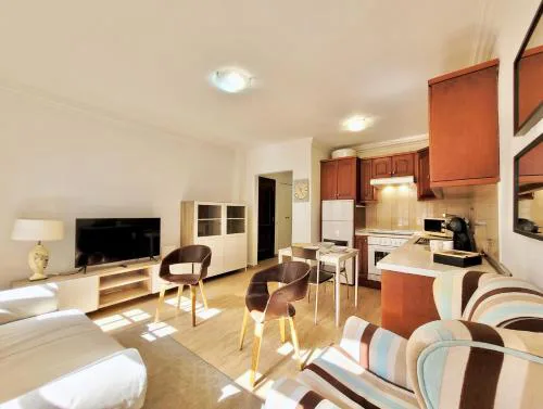 Miranda Apartment with FREE PARKING