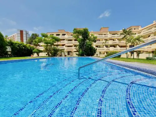 Pool Sunset Apartment