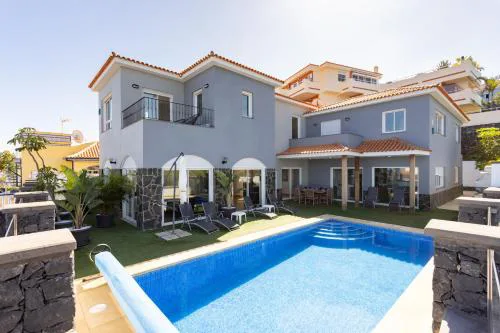 Villa Syrah