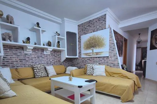 Severo Ochoa Apartments 1C