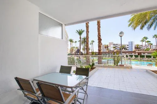 Beautiful Apartment 1115 Central