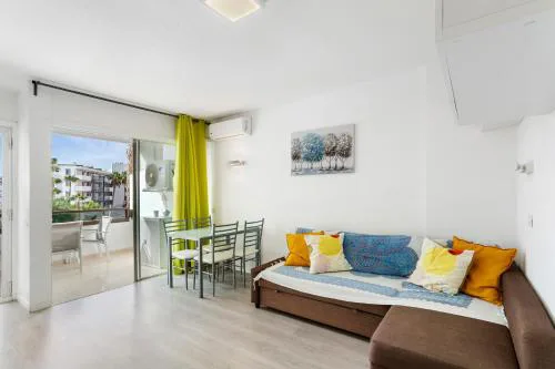 Nice Apartment 1210 In Central Area