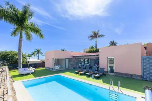 Solara by VillaGranCanaria