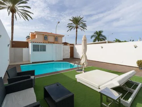 Sunnyland Villa