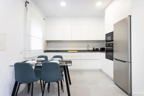 Home2Book Modern Apt Indoor Terrace, La Laguna