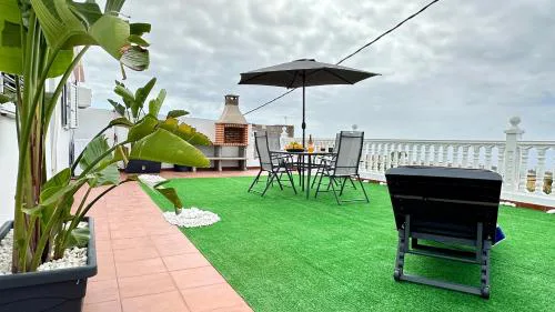 Maravilloso ático con terraza, vistas, BBQ, wifi