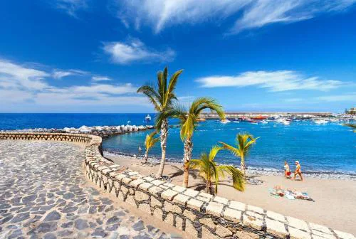 Beautiful Apartment by the Sea in Playa San Juan