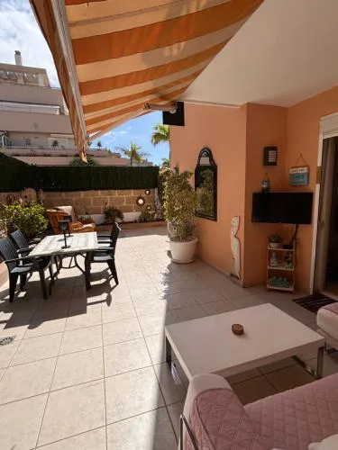 LARGE private garden,Shared pool Not Avaliable until approx June 2026, Great location