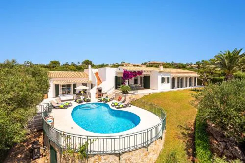 Villa Tama by Villa Plus