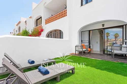 2x bedroom Holiday with Teide Views in Heated Pool Complex FC407