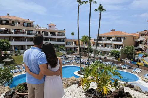 Cozy Apt Heated Pool Terrace AirCo Golf